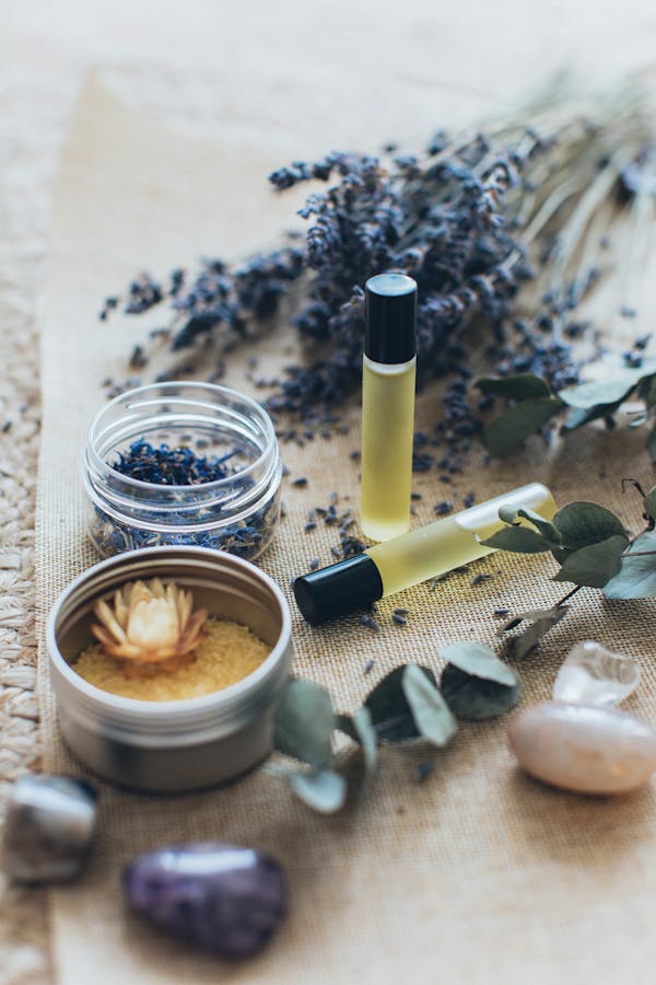 Aromatherapy massage with lavender and eucalyptus essential oils Pune spa